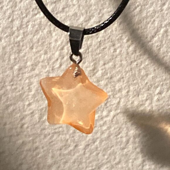 No Brand Jewelry - Star Glass Crystal on leather necklace